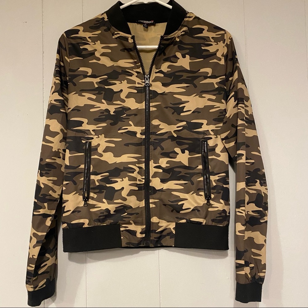 Camouflage Jacket - Picture 2 of 6